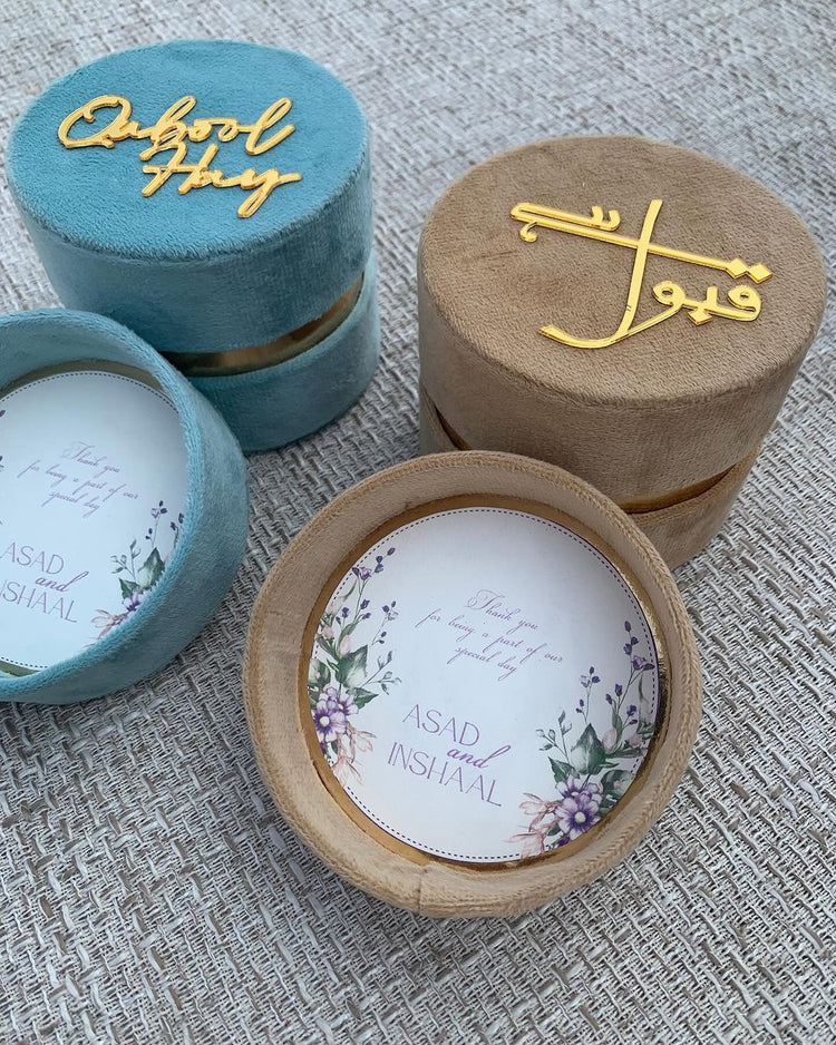 Favor boxes