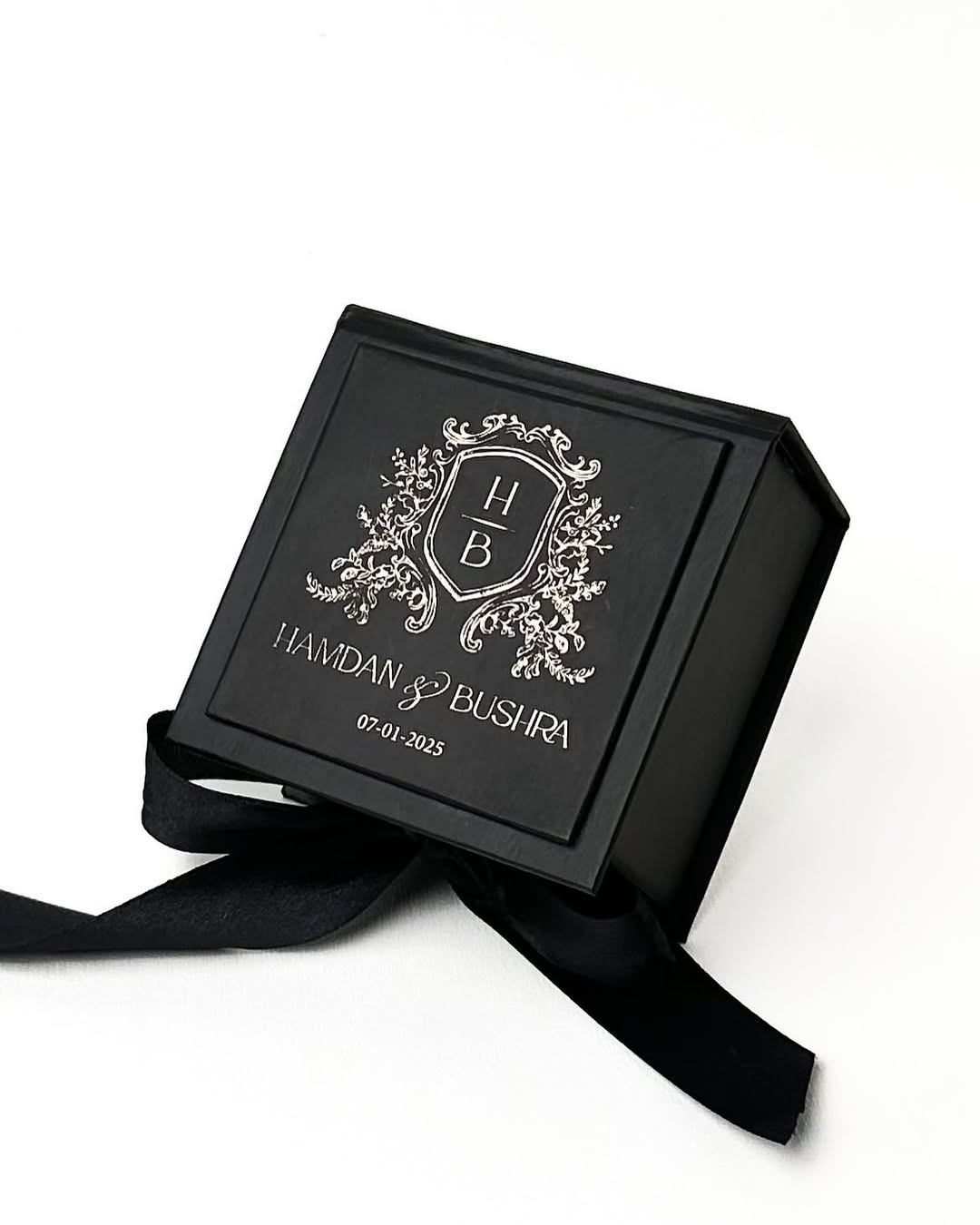 Dark Green Color bid Box