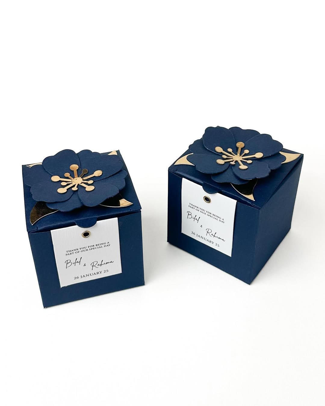Luxz flower bid box