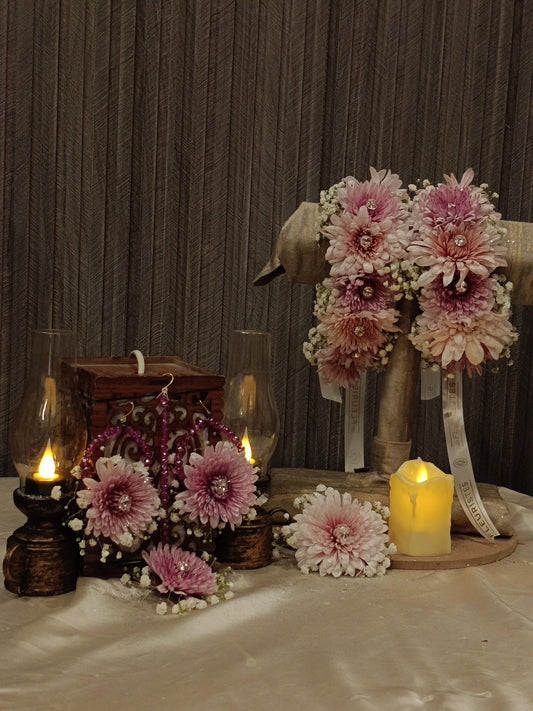 Gentle Glow Floral Glamour