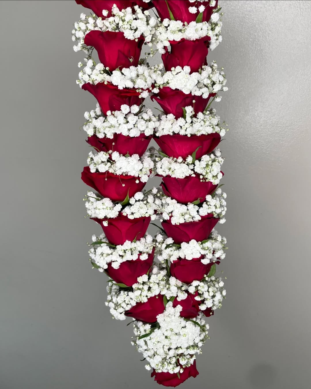 Imported Rose and baby's breath Garland