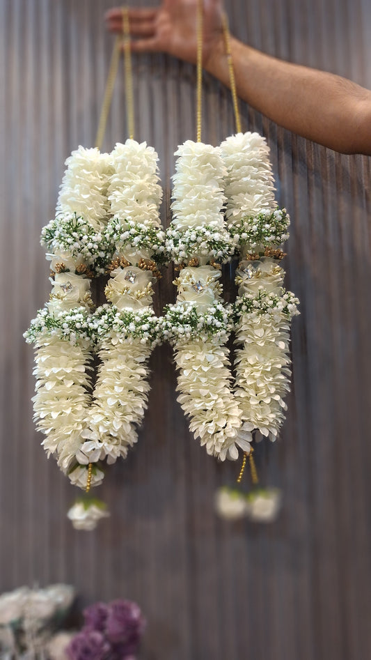 White Floral Garland