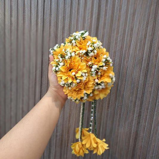 Floral bracelet