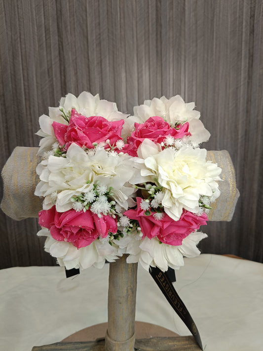 Petal Pink and White Gajra