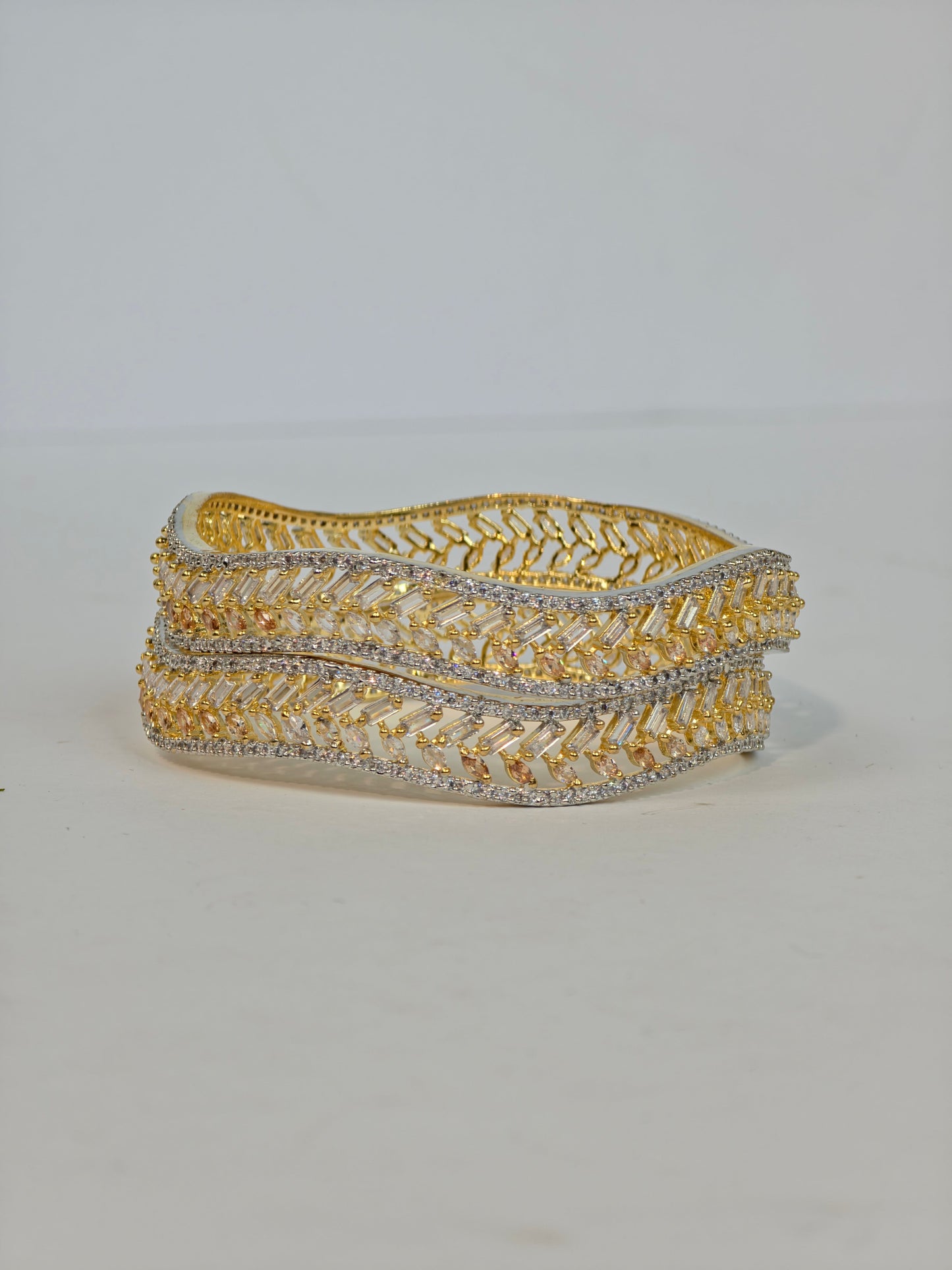 Aurora Luster Bangle set