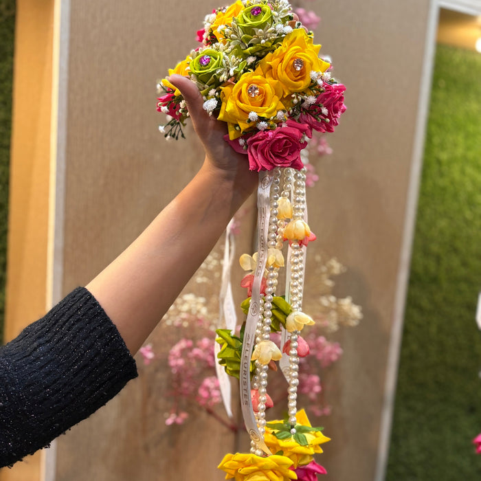 Traditional floral kaleera