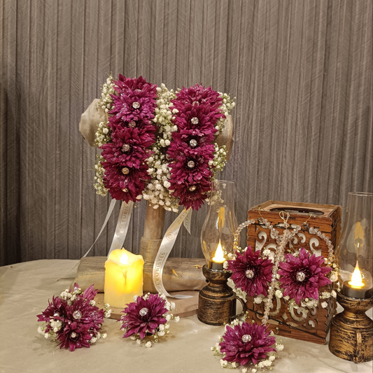 Fresh flower set with gajra earrings, bindi and ring
