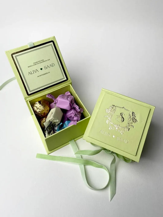 Color seriese bid Box