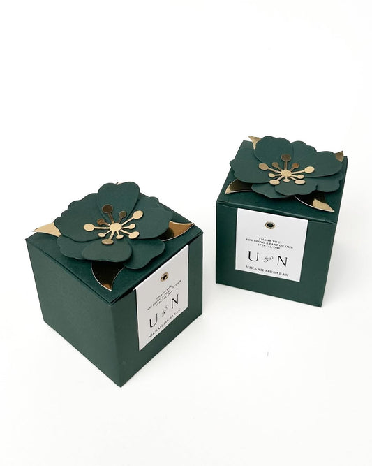 Luxz flower bid box