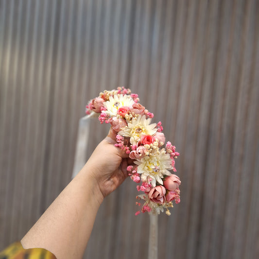Daisy hair bun