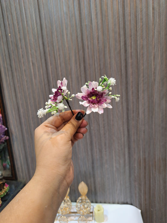 Double shaded Floral Pins