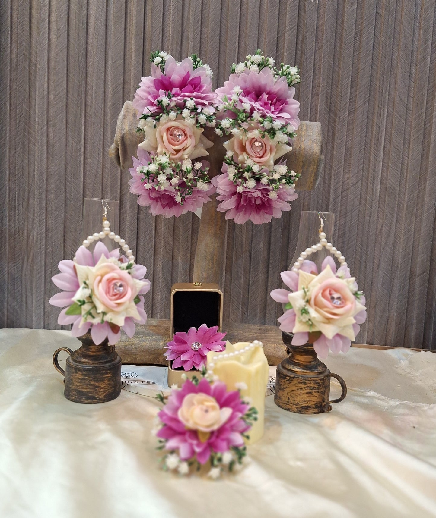 Elegant Floral Jewelry