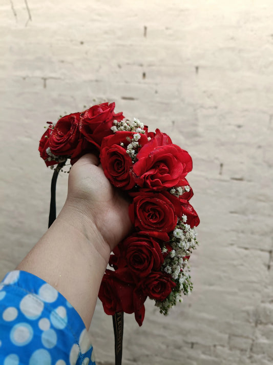 Timeless Floral Hair Accessory