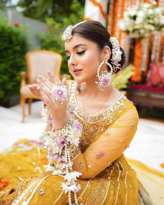Haldi& Mehndi Flowers jewellery