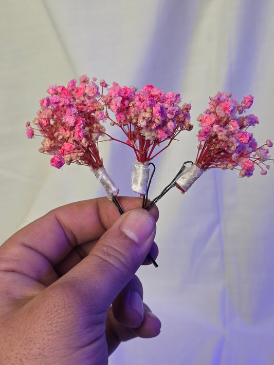 Dry baby's breath pins