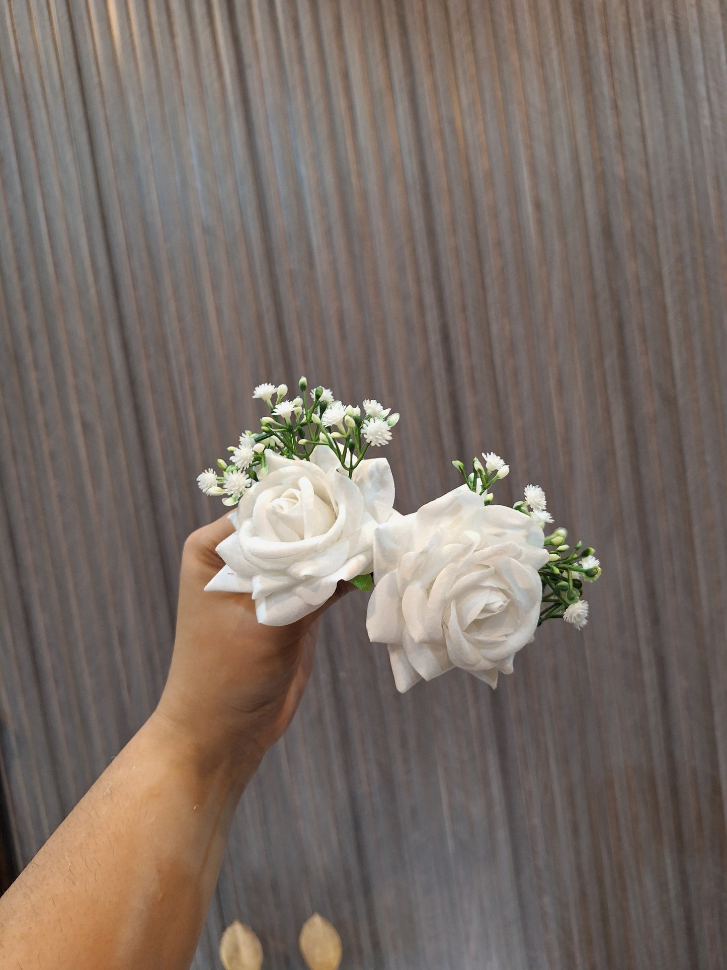 White Rose pin's