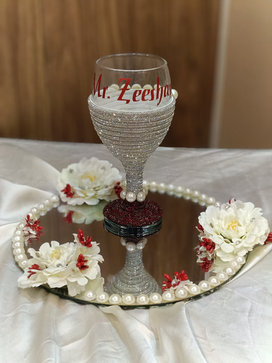 Doodhpilai glass