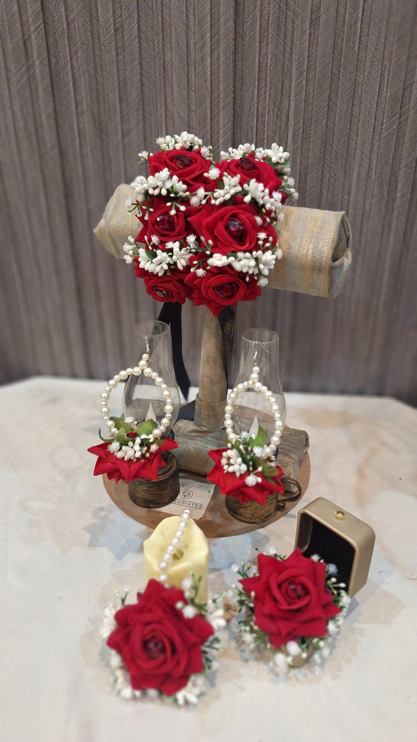 Dilkash floral jewelry
