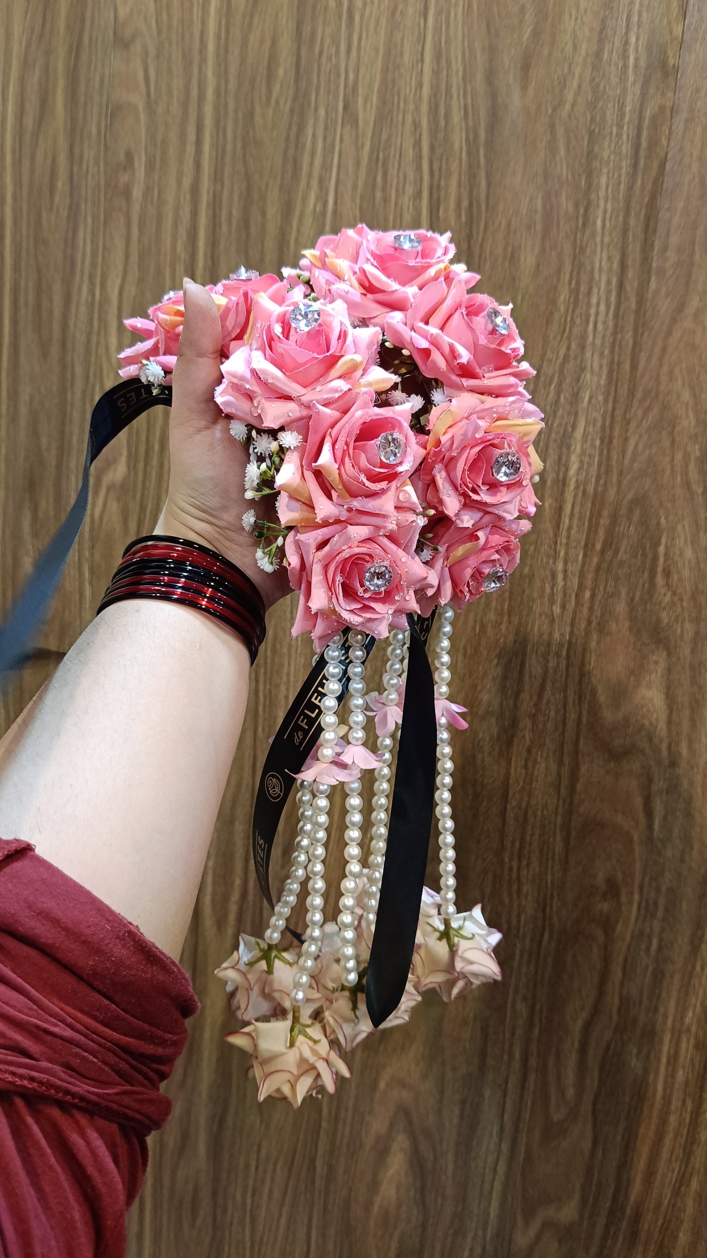 Premium floral Gajra