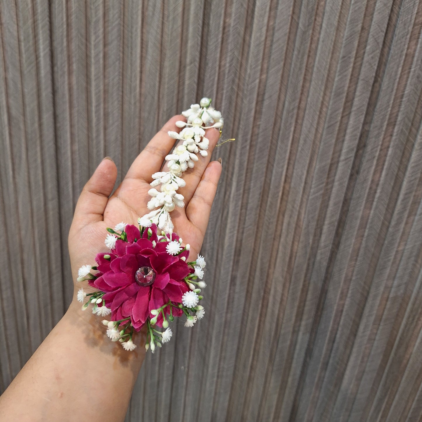 Floral Earrings Bindi