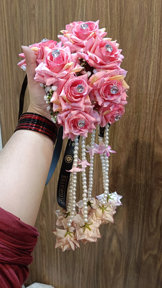 Premium floral Gajra