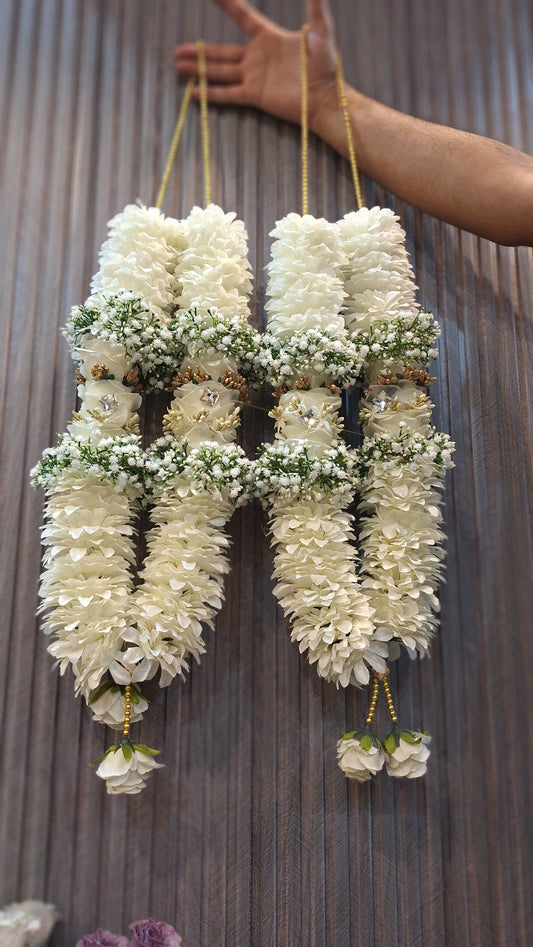 White Floral Garland