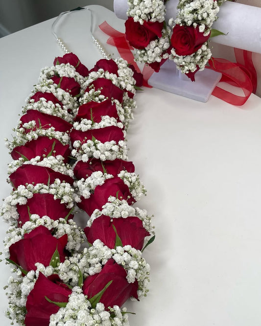 Imported Rose and baby's breath Garland
