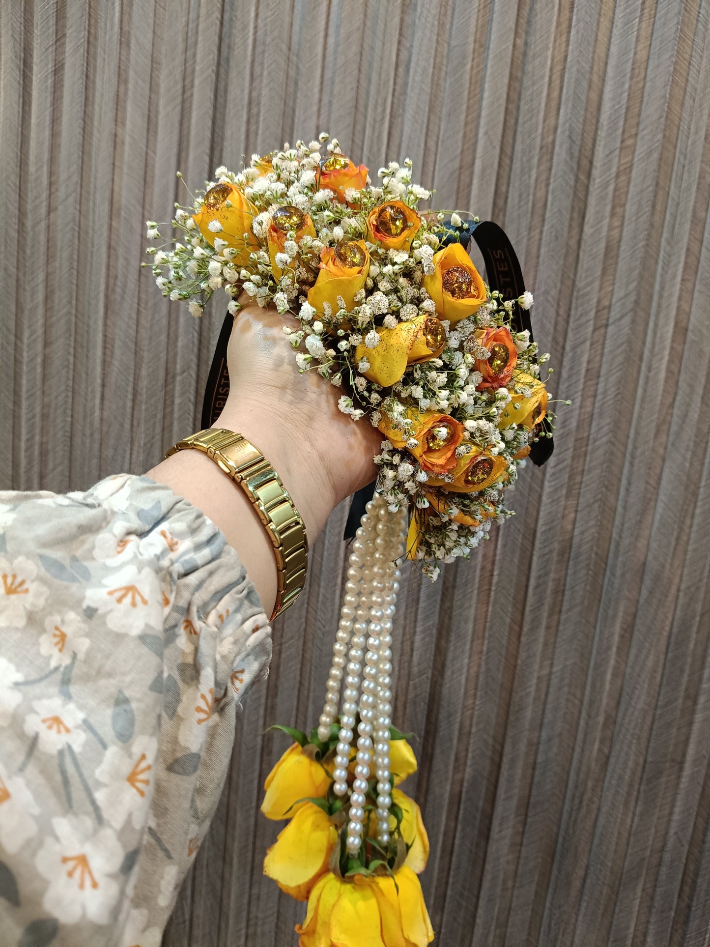 Floral Glamour for Mehndi bride's
