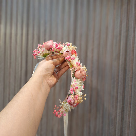 Daisy hair bun