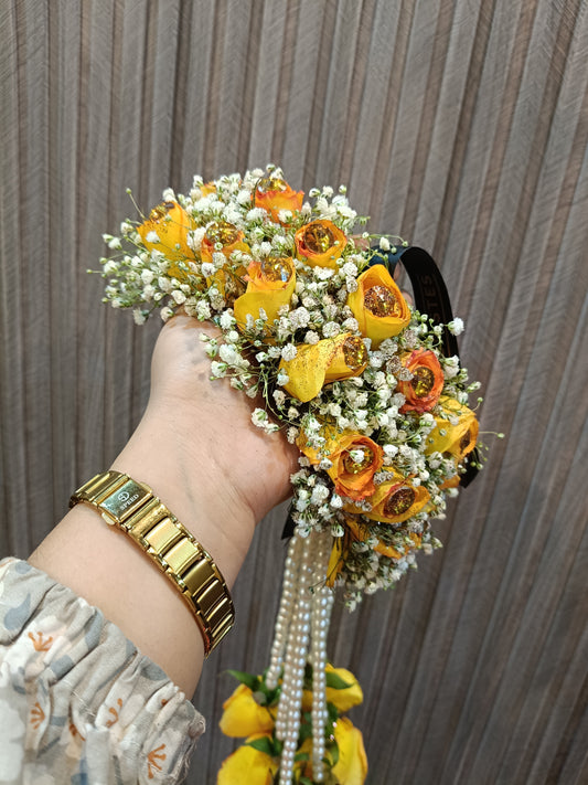 Floral Glamour for Mehndi bride's