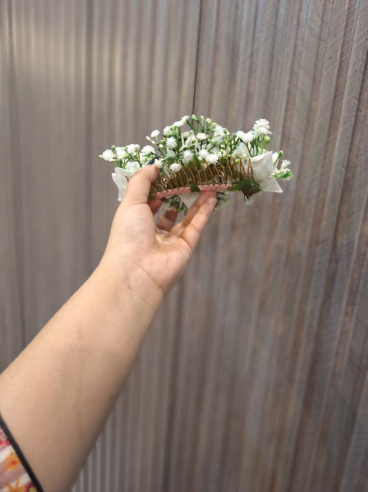 Daisy petal clip