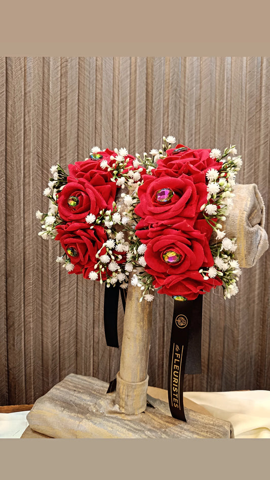 Red Rose Gajra