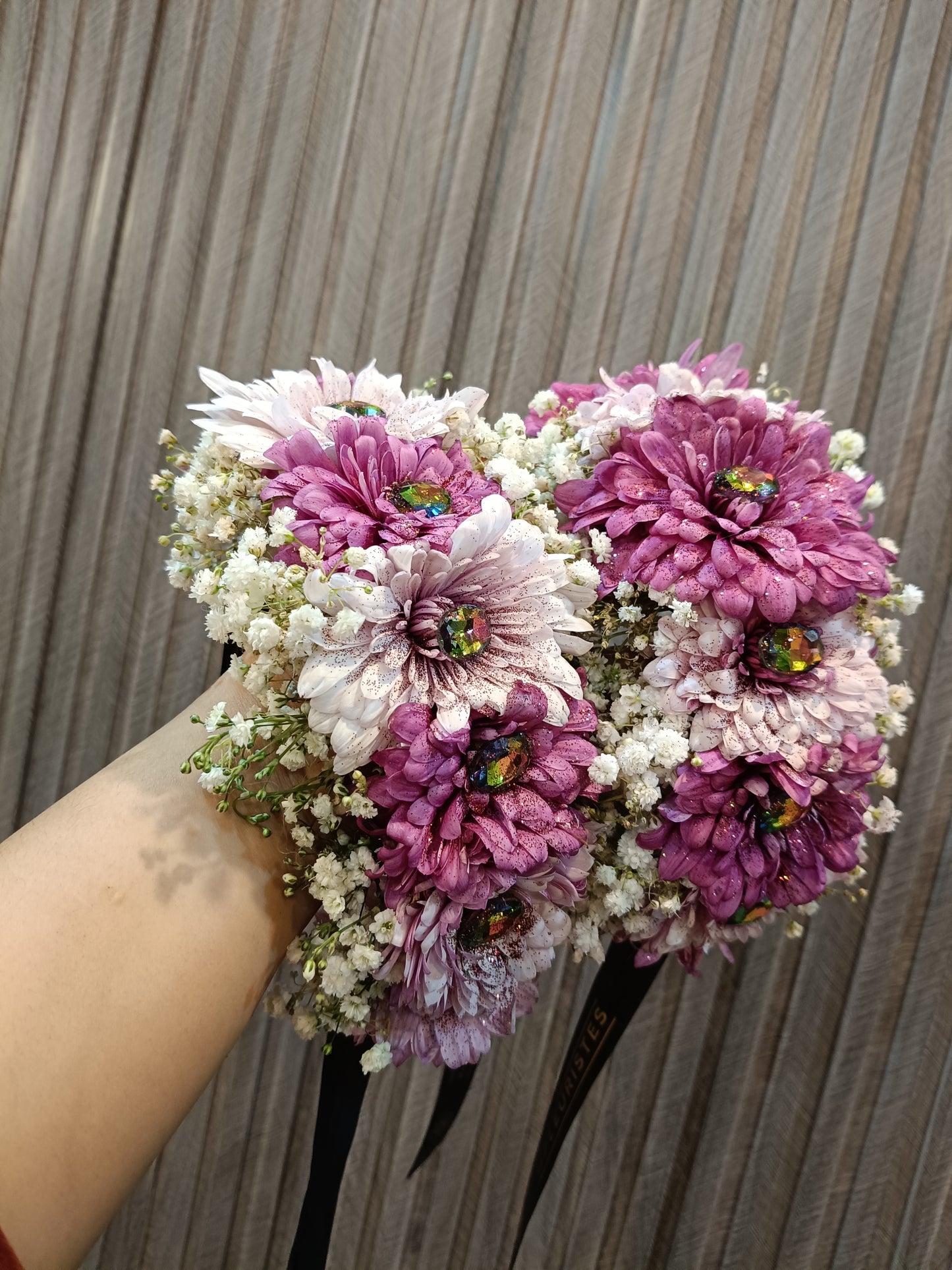 Imported fresh floral jewelry for bridals ❤️