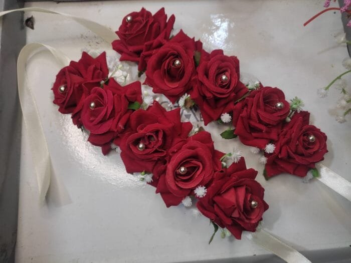 Artifical Red Rose Gajra pair - Image 2